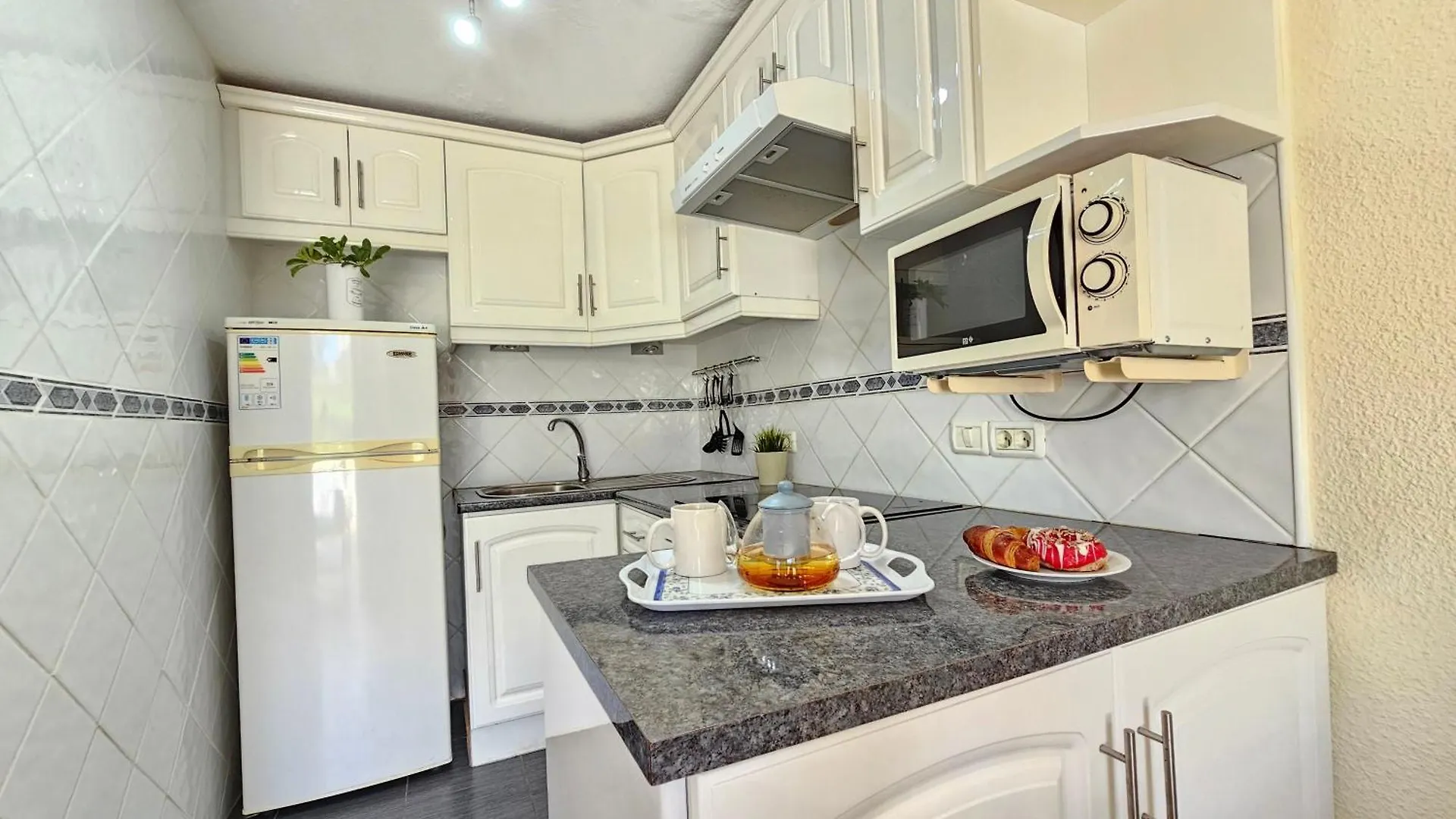New Stunning Golf View & Pool , South Tenerife Apartment San Miguel de Abona