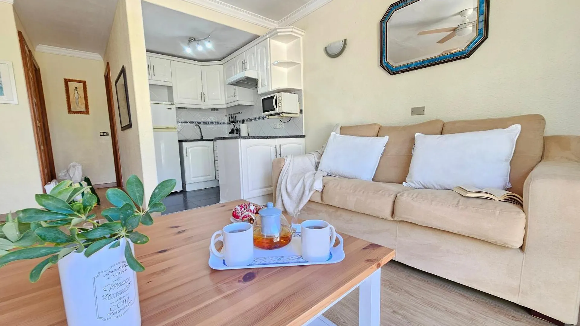 New Stunning Golf View & Pool , South Tenerife Apartment San Miguel de Abona